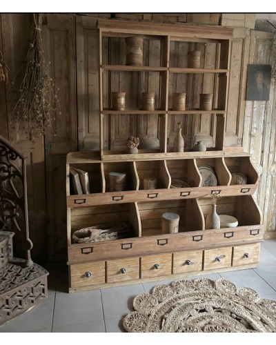 Ancien meuble de grainetier