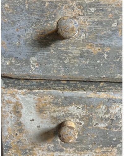 Ancien meuble d'atelier