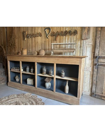Ancien comptoir de mercerie