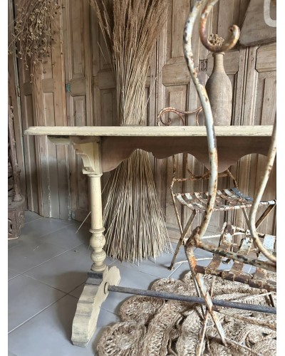 Ancienne table de bistrot