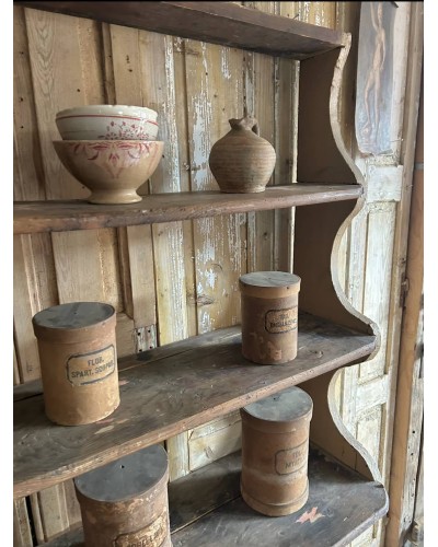 Ancien meuble d'épicerie