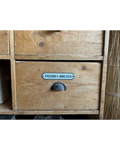 Meuble de métier , meuble à tiroirs avec plaques émaillées