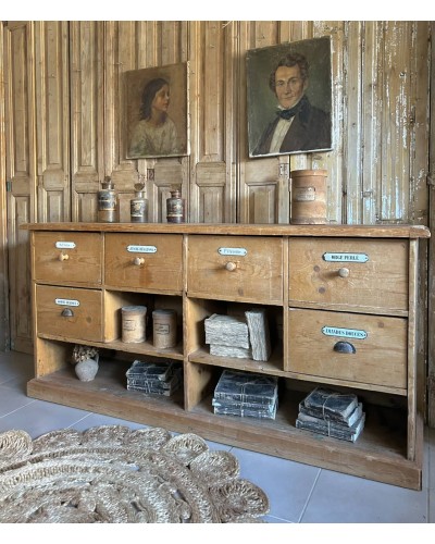 Meuble de métier , meuble à tiroirs avec plaques émaillées