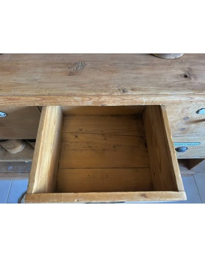 Meuble de métier , meuble à tiroirs avec plaques émaillées