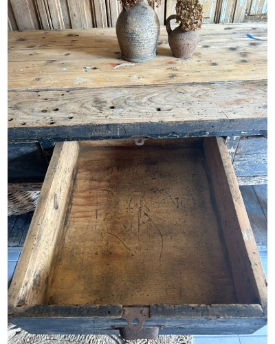 Ancienne table de drapier d'atelier