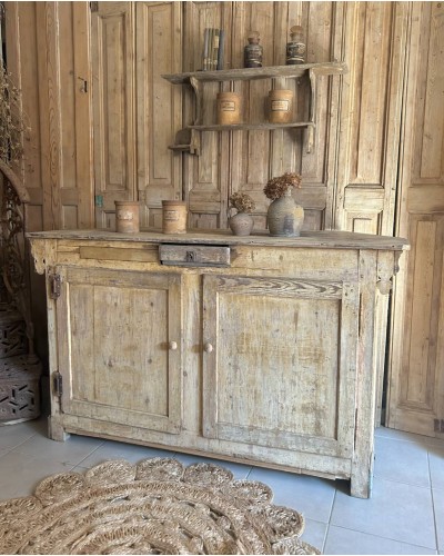 Ancien comptoir de commerce en bois patiné