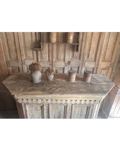 Ancien comptoir de commerce en bois patiné