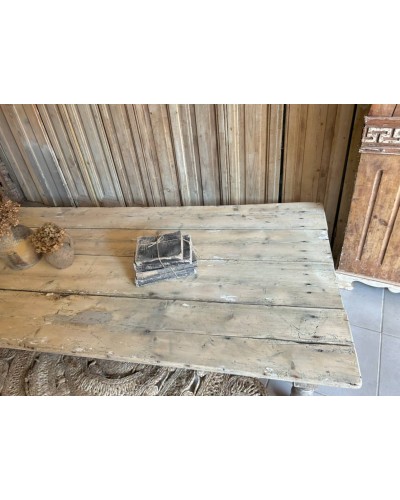 Grande table basse désuet