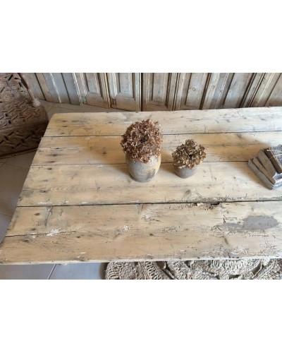 Grande table basse désuet