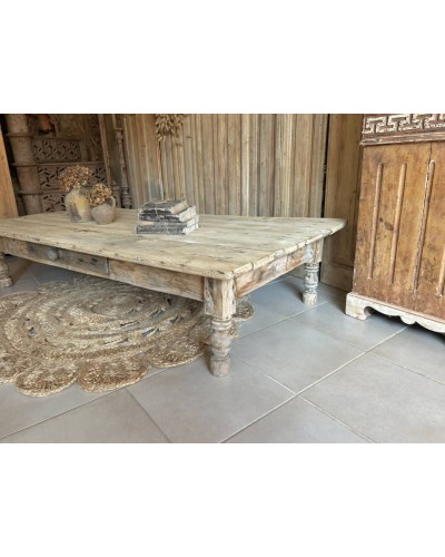 Grande table basse désuet