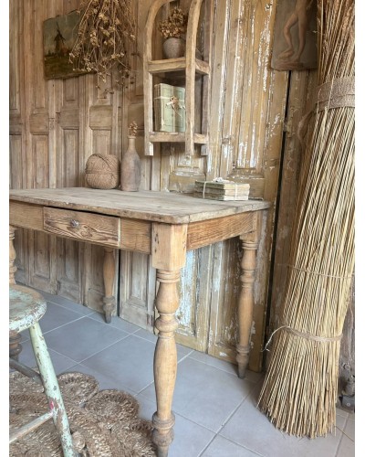 Petite table de ferme en bois naturel