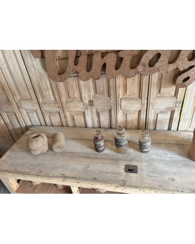 Majestueux meuble de métier ancien