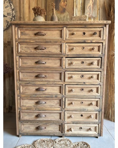 Superbe meuble d'atelier ancien à tiroirs - Authentique et fonctionnel