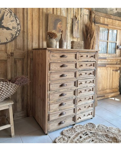 Superbe meuble d'atelier ancien à tiroirs - Authentique et fonctionnel