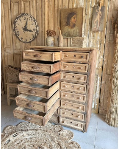 Superbe meuble d'atelier ancien à tiroirs - Authentique et fonctionnel