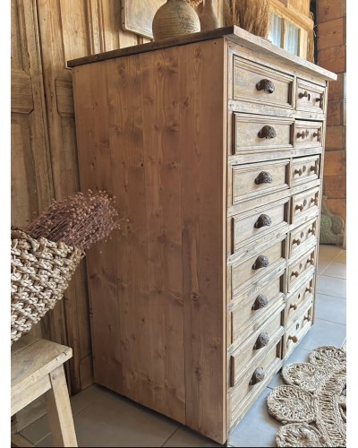 Superbe meuble d'atelier ancien à tiroirs - Authentique et fonctionnel