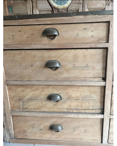Sublime ancien comptoir de mercerie