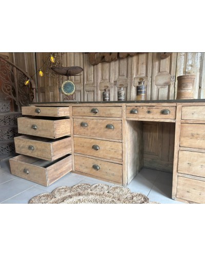 Sublime ancien comptoir de mercerie
