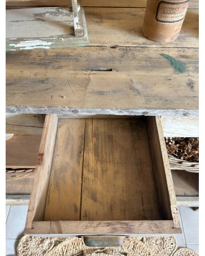 Ancien Comptoir de boutique en bois brut patiné