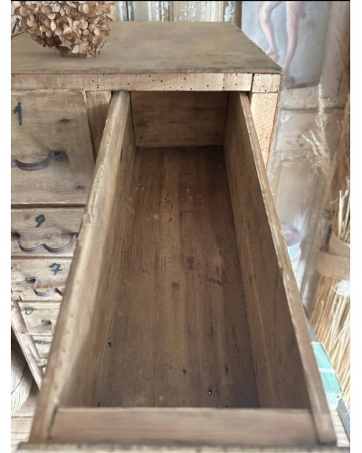 Petit meuble d'atelier en bois
