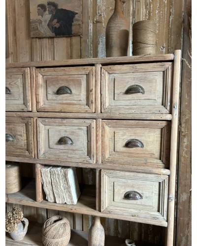 Ancien Meuble de métier en bois - authenticité et caractère