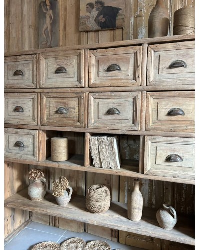 Ancien Meuble de métier en bois - authenticité et caractère