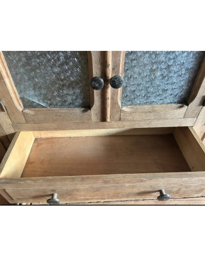 Joli petit meuble portes vitrées et tiroirs