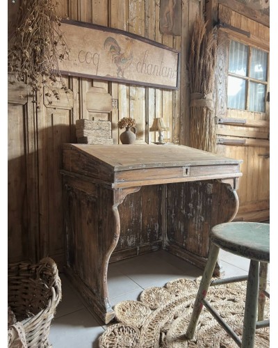 Ancien bureau scriban