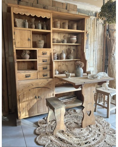 Superbe meuble scandinave avec table de berger rétractable