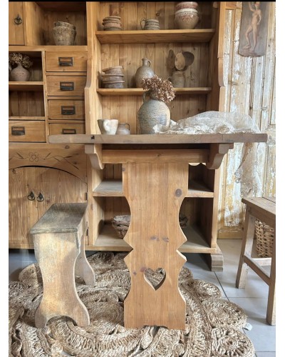 Superbe meuble scandinave avec table de berger rétractable