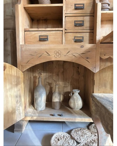 Superbe meuble scandinave avec table de berger rétractable