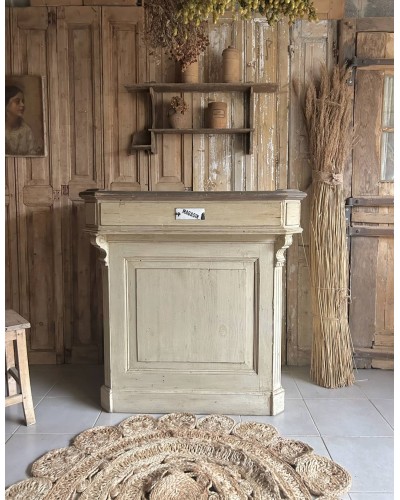 Comptoir de magasin