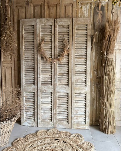 Paire de volets anciens de château