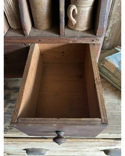 Ancien meuble trieur en bois patiné - Esprit campagne