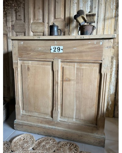 Ancien petit comptoir