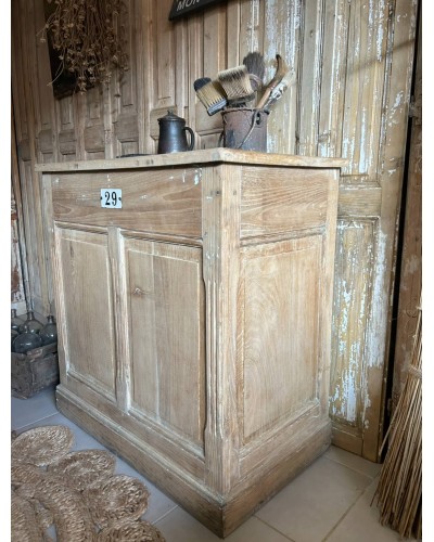 Ancien petit comptoir