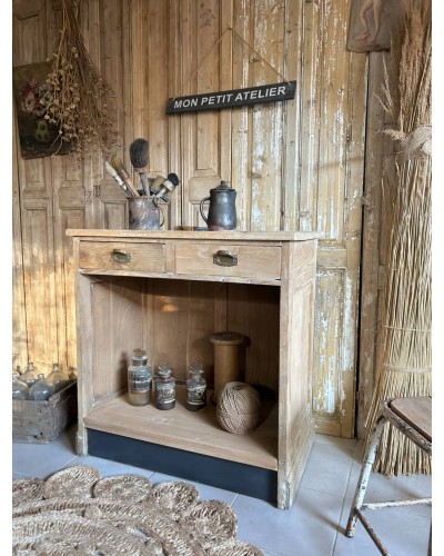 Ancien petit comptoir