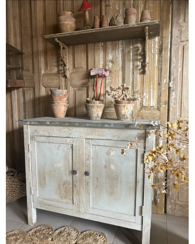 Meuble de rempotage