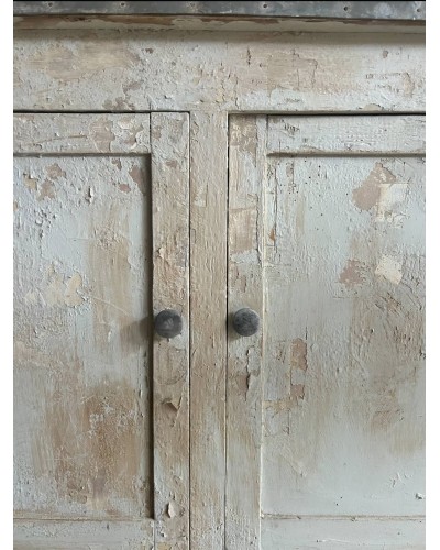 Meuble de rempotage