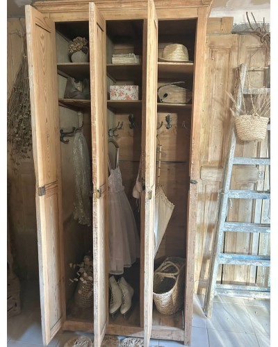 Ancien vestiaire d'atelier en bois 3 portes
