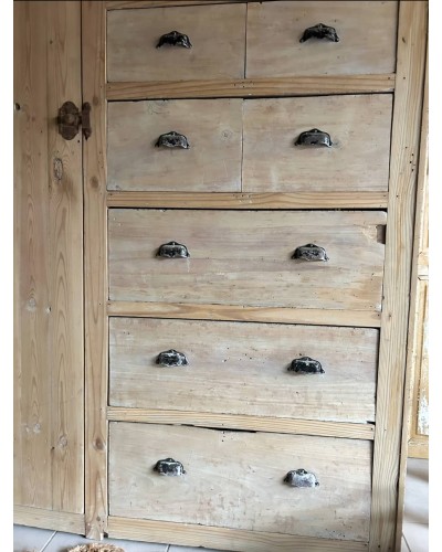 Exceptionnel  meuble de métier combiné : vestiaire & tiroirs