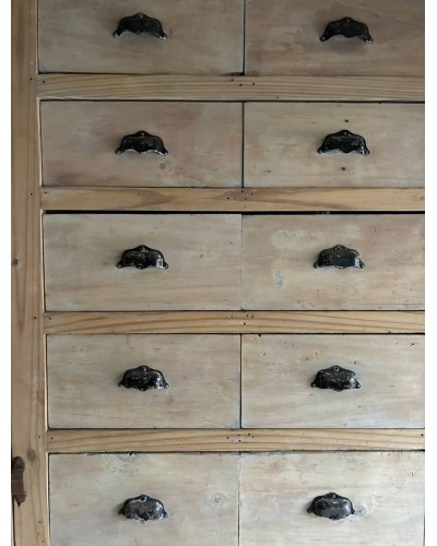 Exceptionnel  meuble de métier combiné : vestiaire & tiroirs