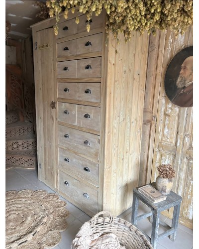 Exceptionnel  meuble de métier combiné : vestiaire & tiroirs