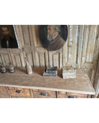 ancien meuble de métier