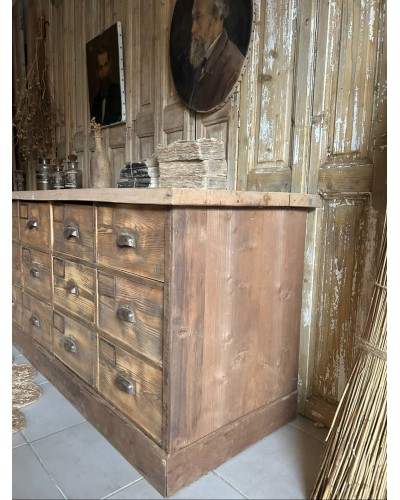 ancien meuble de métier