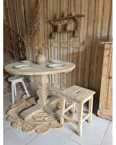 Ancienne Table ronde en chêne massif