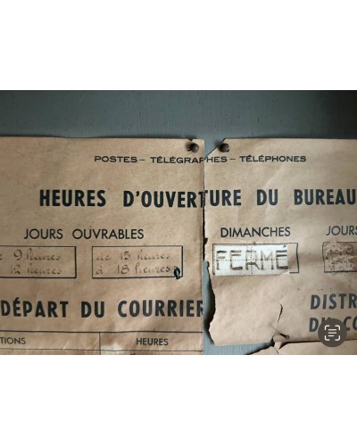 Ancienne vitrine d'affichage  La Poste - PTT année 1950