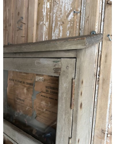 Ancienne vitrine d'affichage  La Poste - PTT année 1950