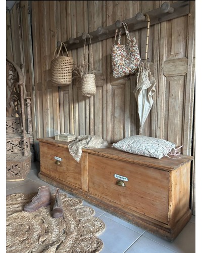 Meuble banquette à tiroirs