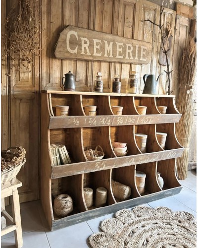 Meuble grainetier ancien à casiers